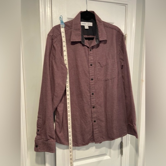 Old Navy Mens Size L Burgundy Gray Houndstooth Collared Button Down Shirt - Picture 11 of 12